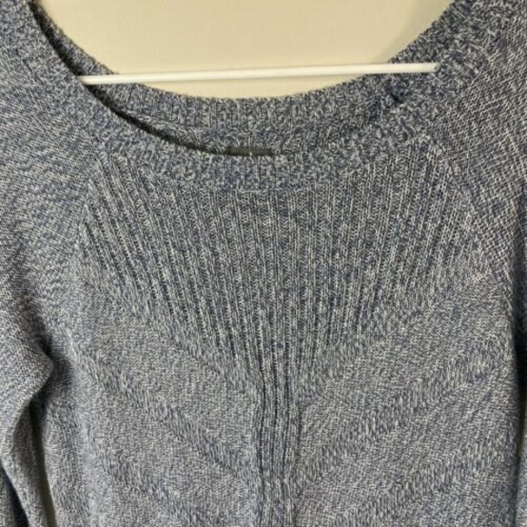 Soho New York & Company Jeans Blue and White Sweater Size X Small - Picture 2 of 7